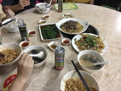 -华威达牛庄(黄埔大道西店)