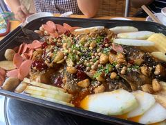 -小小河边鱼(天润城店)