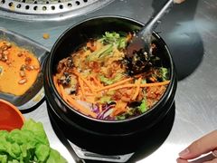 -马路牙子烧烤音乐酒馆(望京店)