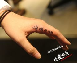 -暗夜tattoo纹身工作室