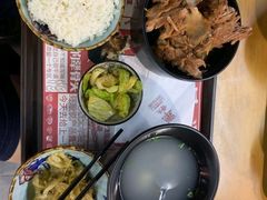 -犟骨头排骨饭(回龙观龙禧店)