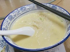 -雪琴面馆富安特色鱼汤面(城中花园店)