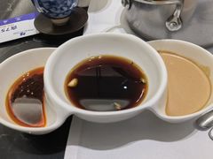 -红鼎豆捞·非遗鲍皇汤火锅(宝丰路店)