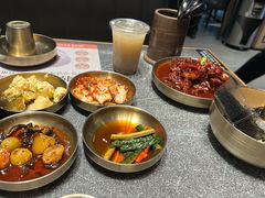 -草家酱蟹炭火烤肉店(珲春南路二店)