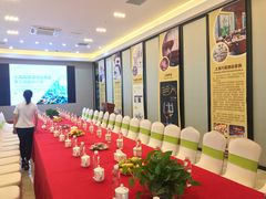万润市场对外公开会议室-万润国际酒店用品市场(曹安国际商城店)