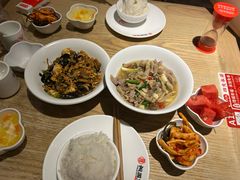 -湘阁里辣(沙井华润万家店)
