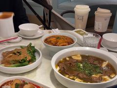 -孔雀云贵川·融合菜(长宁来福士店)