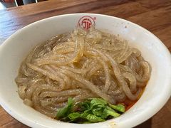 -万记麻辣烫国展总店