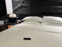 -Yolo私汤温泉设计师酒店(重庆南滨路店)