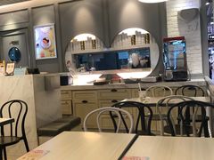 大堂-满记甜品(优客百盛店)