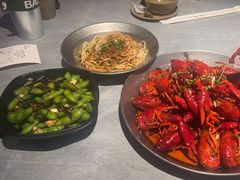 -巴厘龙虾·榜首油焖大虾(音乐学院·沿江酒馆店)