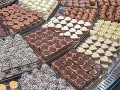 -Laderach 莱德拉(上海环贸iapm店)