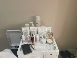 -法国娇兰精品店