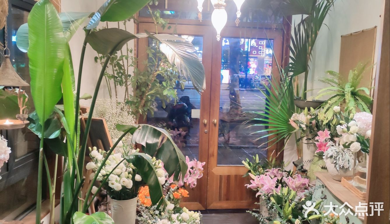 西湖最浪漫的花园西餐厅