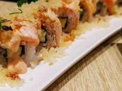火炙三文鱼配香脆卷-板长寿司(ION店)