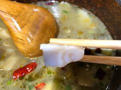 -周鱼小馆石锅酸菜鱼(活力汇店)