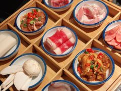 -嘿嘟嘟·肋条烧肉放题(爱融荟城店)
