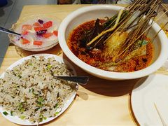 -嘉州叶婆婆钵钵鸡(建设路店)