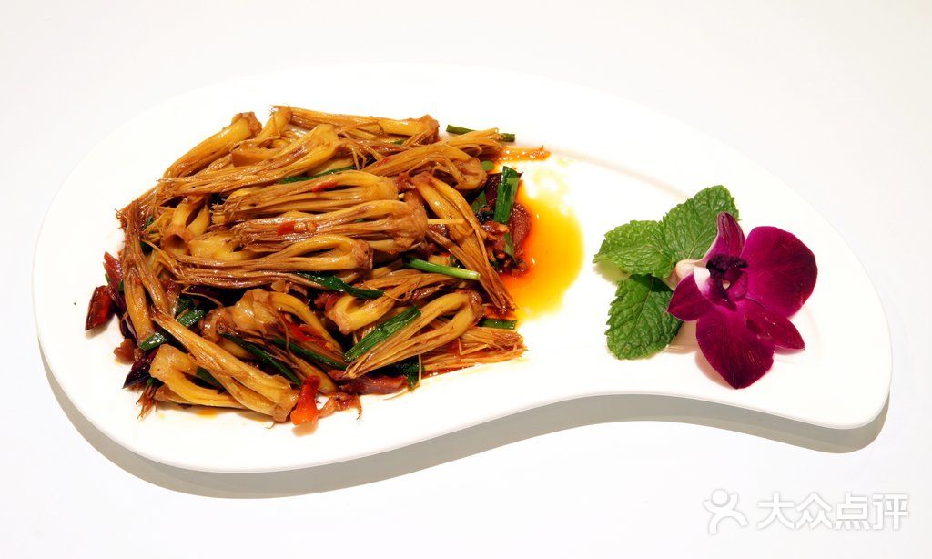 云南人家彩云之南特色餐厅素炒石榴花22图片-北京云南菜-大众点评网