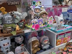 -名创优品(海珠乐峰广场店)