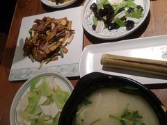 -云海肴·汽锅鸡·云南菜(美罗城店)