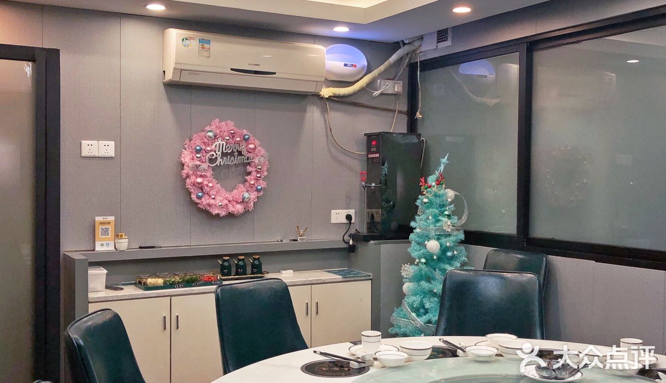 喜势滚🔥一顿喜庆🈶气势的海鲜火锅