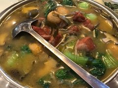 乱炖-鹤乡东北菜(崮山路店)