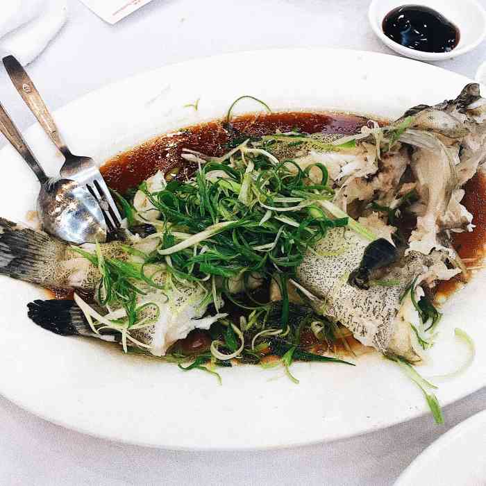 鲤鱼门海鲜酒楼-"刚看完一友之点评说花生两份,此店之服务员.