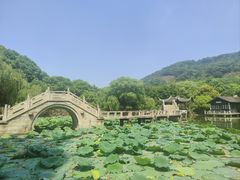 -灵岩山风景区
