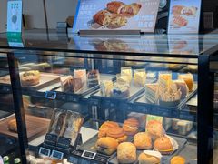 -星巴克臻选(呼和浩特维多利摩尔城店)