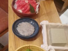 -巴奴毛肚火锅(龙湖锦艺城店)