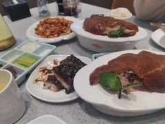 -紫光园·烤鸭·北京菜(团结湖店)