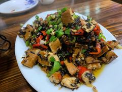 -朗妈私房菜(婺女州店)