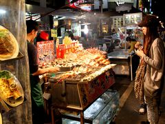 -六合夜市