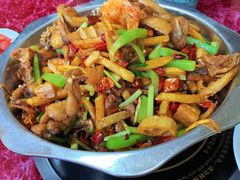 干锅牛蛙-馋嘴蛙火锅