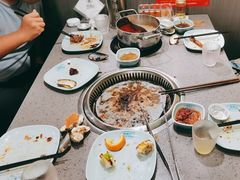 -金滏山烤肉·海鲜·火锅自助餐厅(襄阳万达店)