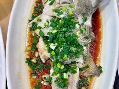 -新发现(金茂览秀城店)