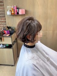 -韩国李知恩形象设计