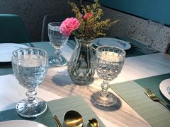 餐具摆设-蜜桃花开·中西融合菜E&W(南长街店)