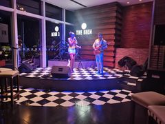 -The BREW·酿餐厅(浦东嘉里大酒店)