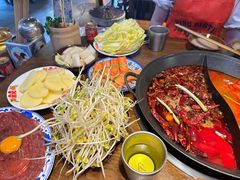 -萍姐火锅·公路夜市(武汉首店)