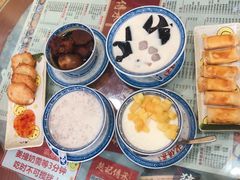 -赵记传承特色牛奶甜品(泉城广场店)