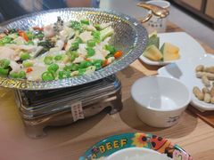 -小鱼小牛(世欧广场店)