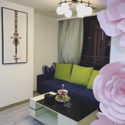 -SWANK SALON