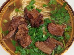 小碗加肉-桥西拉面