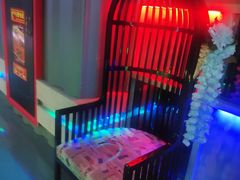 -蓝乐光量贩KTV(浦东禹悦汇店)