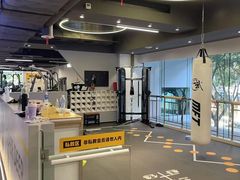 -超鹿运动(达信大厦店)