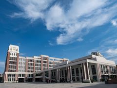 -上海市曹杨第二中学