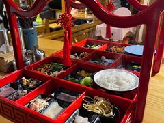 -勺子米线·云南传统小吃市集(四方街店)