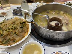 -朴小妹人参鸡汤火锅(长白山万达店)